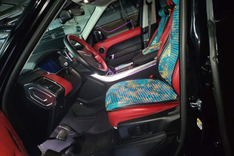 Used Land Rover Range Rover Sport 2021 3.0 L6 YAO Black Edition
