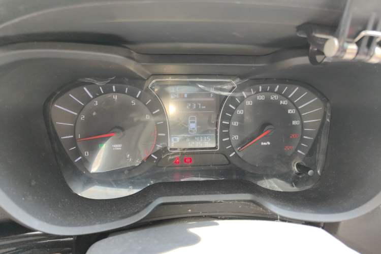 Used GAC Trumpchi GS4 2015 200T G-DCT Comfort Edition