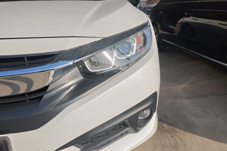 Used Honda Civic 2016 220TURBO CVT Luxury Edition