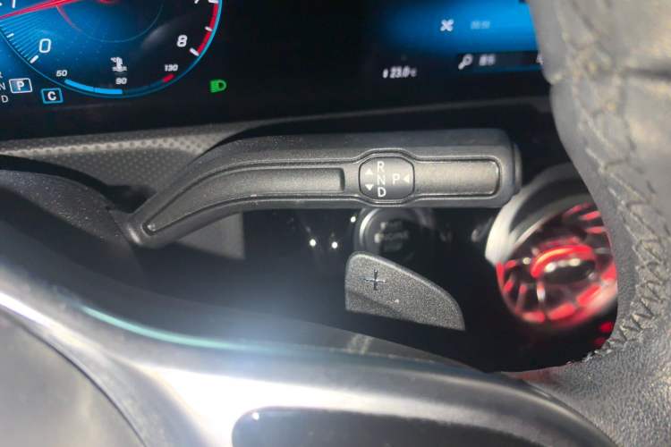 Used Mercedes-Benz A-Class 2020 Second Facelift A 180 L Sport Sedan Gear Lever