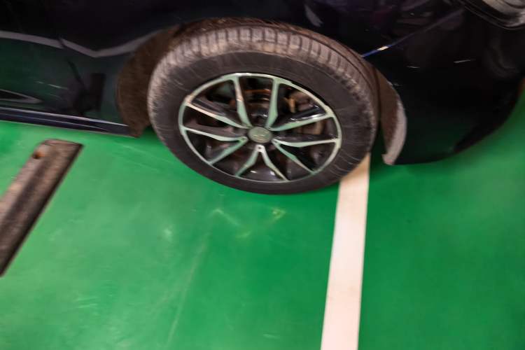 Used BYD Song MAX 2017 1.5T Automatic Smart Connect Prestige 7-Seater