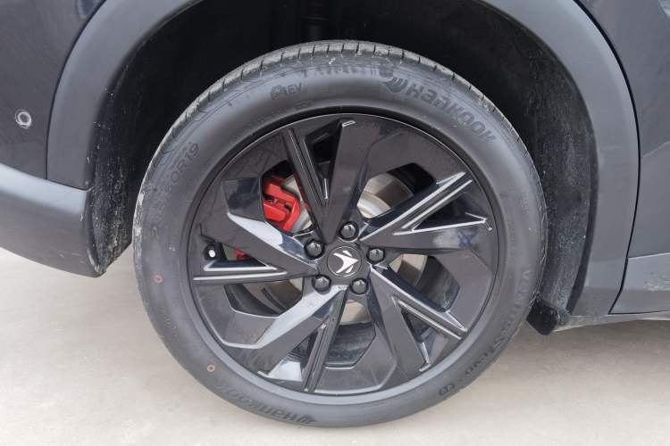 Used ARCFOX Alpha T5 2024 520 MAX Right Rear Wheel Hub