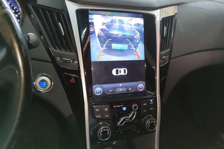 Used Hyundai Sonata 2014 2.0L Automatic Luxury Edition