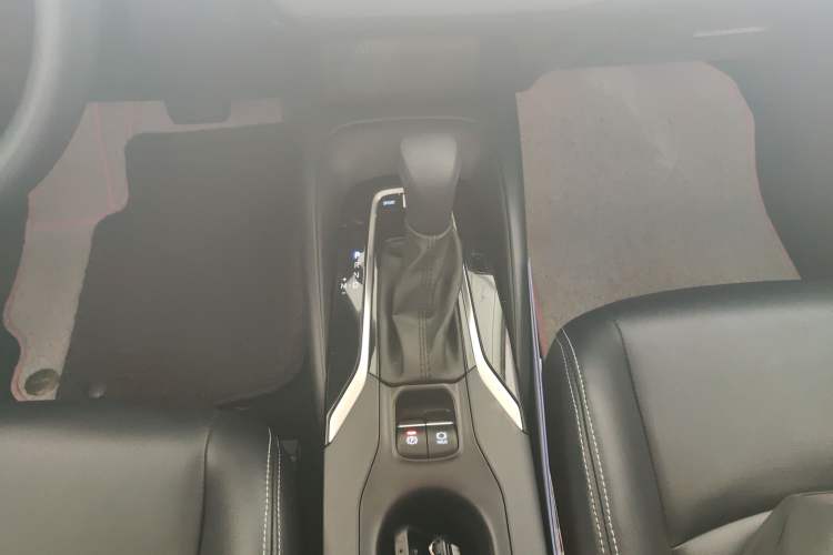 Used Toyota Corolla 2021 TNGA 1.5L CVT Elite Edition Gear Lever