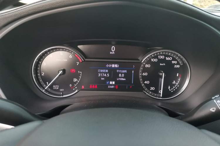 Used Cadillac XT4 2022 28T Two-Wheel-Drive Luxury Version
