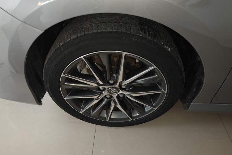 Used Toyota Camry 2021 2.5G Luxury Edition Left Front Wheel Hub