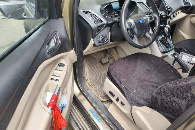 Used Ford Kuga 2013 1.6L GTDi 4x4 Elite Model
