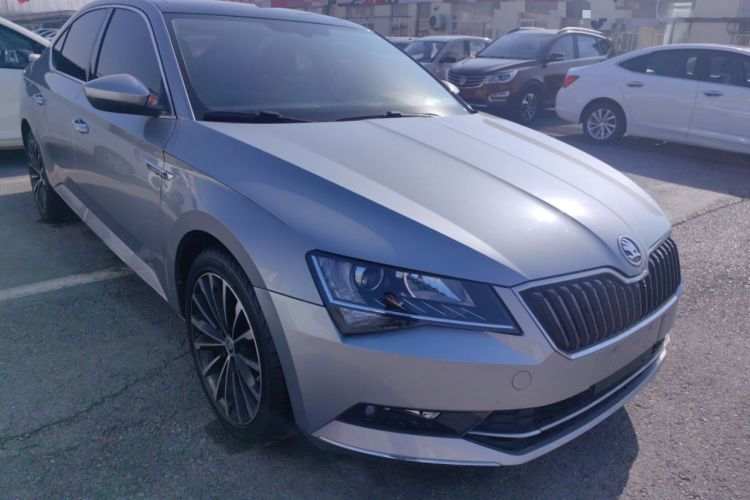 Used Skoda Superb 2018 TSI330 DSG Comfort Edition China VI Standard