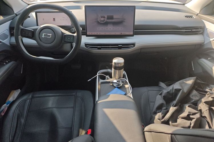 Used Bestune Yueyi 03 2025 445km Joyful Edition Center Console