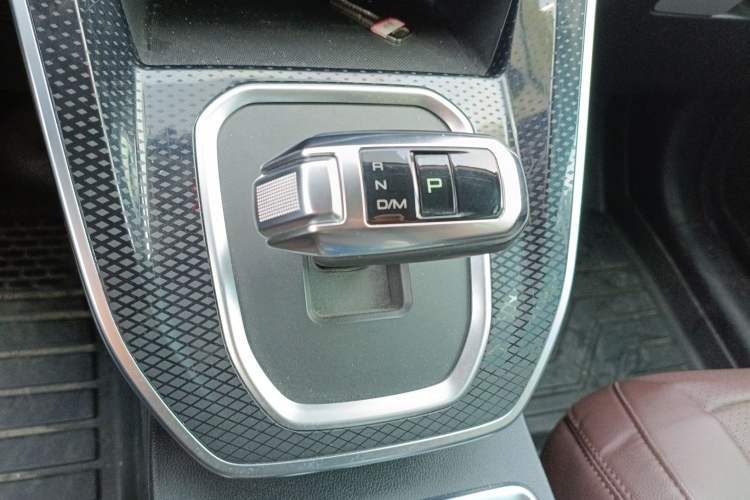 Used Haval M6 2021 PLUS 1.5T DCT Elite Smart Connectivity Model
