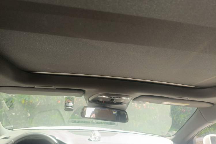 Used Volvo S60 2022 B4 Zhiyi Luxury Edition Headliner