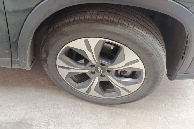 Used Chery Tiggo 8 PRO New Energy 2023 Champion Edition 1.5T 100km Glory Version Right Front Wheel Hub