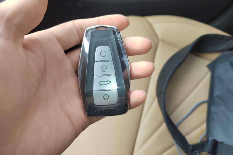 Used Geely Auto FX11 2023 1.5TD DCT Prestige Edition