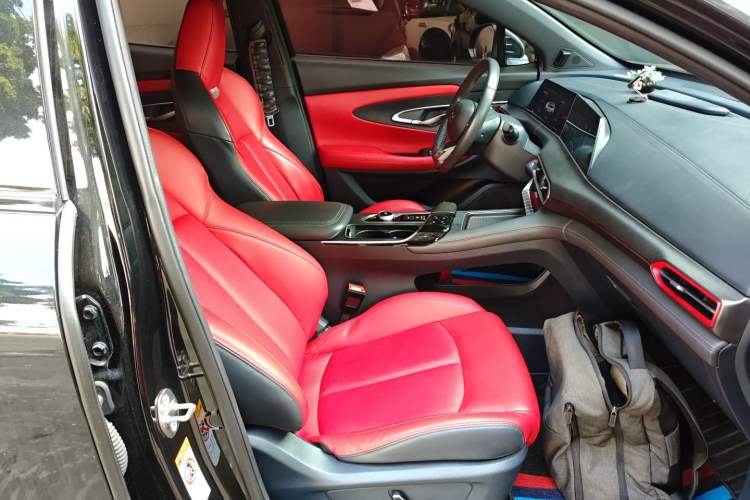 Used CHANGAN UNI-T 2020 1.5T Flagship Version
