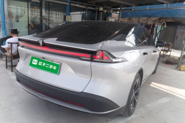 Used Deepal L07 2024 230Max Range-Extended Version Rear Right 45 Deg