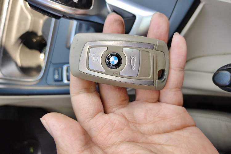 Used BMW 3 Series 2013 335Li Sport Design Package
