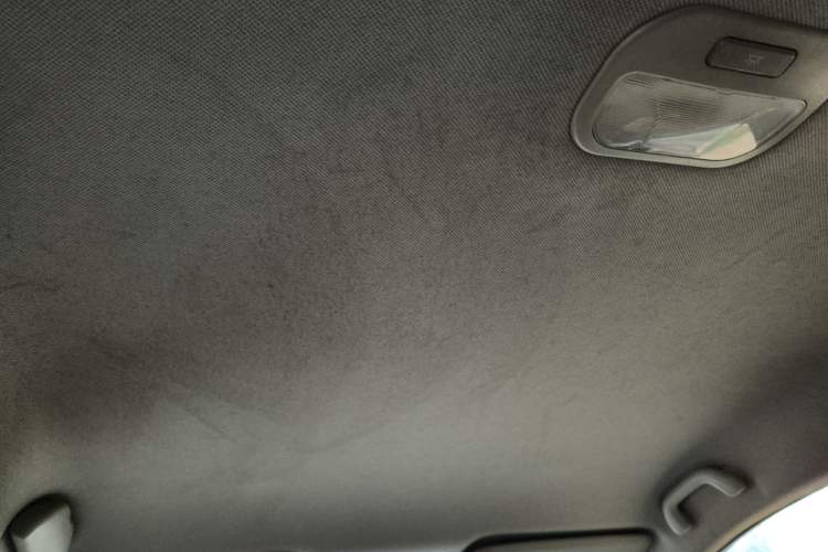 Used JAC Group Refine S3 2015 1.5L Manual Luxury Smart Deluxe Edition