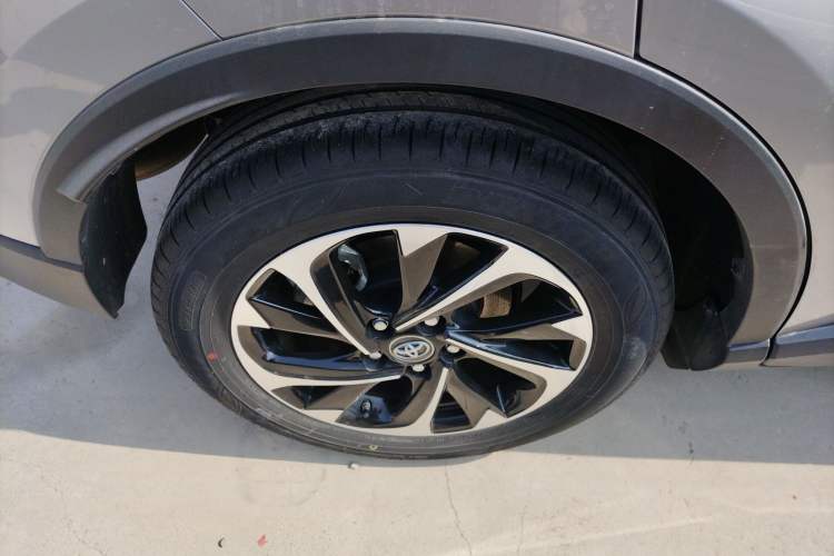 Used Toyota IZOA 2020 2.0L Enjoy Edition
