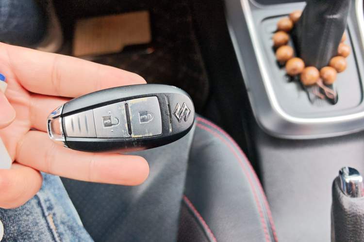 Used Suzuki S-Cross 2014 1.6L CVT Two-Wheel Drive Elite Version Vehicle Key