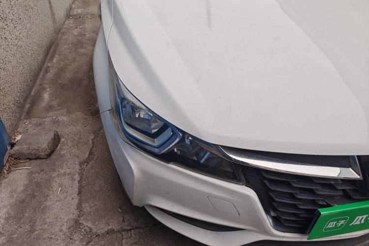 Used Luxgen S3 2016 1.6L Manual Smart Edition