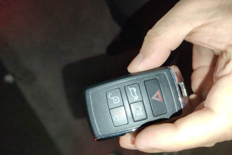 Used Land Rover Range Rover 2014 3.0 SC V6 Vogue SE Long-Wheelbase Edition