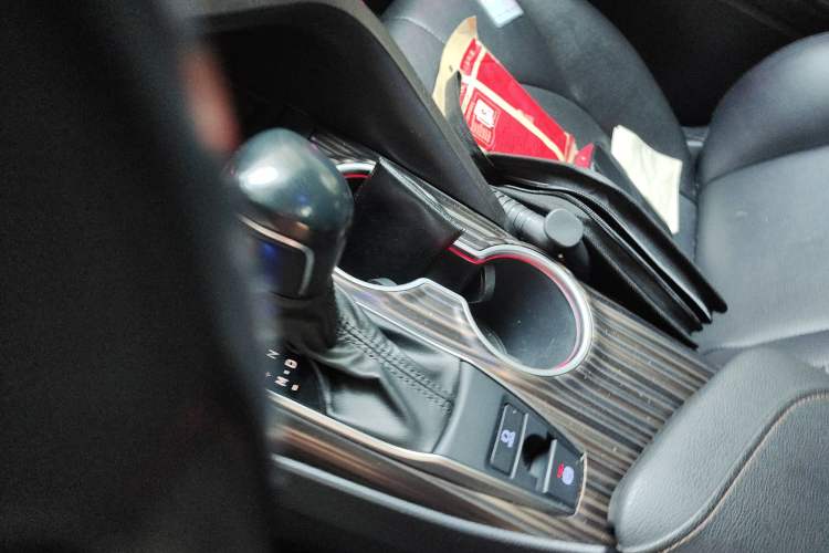 Used Toyota Camry 2019 2.0G Luxury Edition China VI Standard