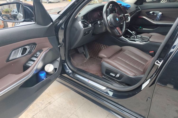 Used BMW 3 Series 2021 Second Facelift 320Li M Sport Package
