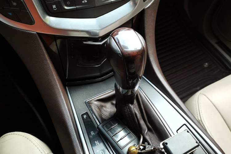 Used Cadillac SRX 2012 3.0L Luxury Model