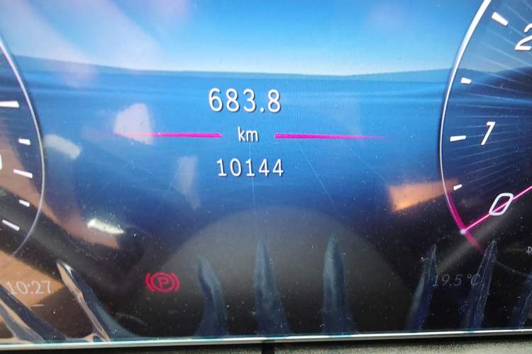 Used Mercedes-Benz CLE 2024 CLE 260 Coupe Odometer Close Up