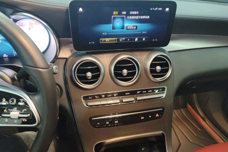 Used Mercedes-Benz GLC Coupe 2020 GLC 300 4MATIC Coupe SUV Audio And AC Panel