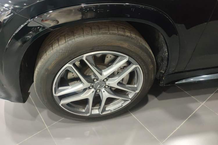 Used Mercedes-Benz GLE AMG 2025-Year Restyled AMG GLE 53 4MATIC+