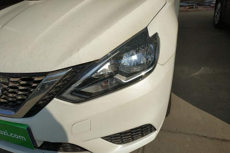 Used Nissan Sylphy 2022 Classic 1.6XE CVT Comfort Edition Left Front Headlight