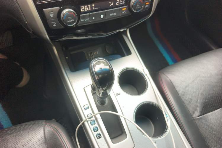Used Nissan Teana 2016 Revised Version 2.0L XL Comfort Edition Gear Lever