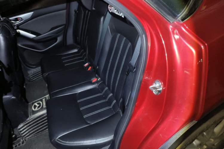 Used Mazda CX-4 2018 2.0L Automatic Two-Wheel Drive Blue Sky Dynamic Version China V Standard
