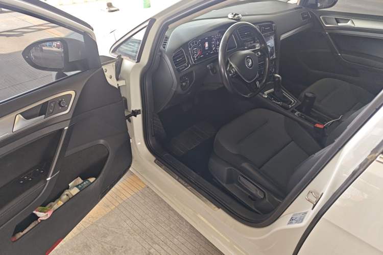 Used Volkswagen Golf 2020 Zhiai Edition 280TSI DSG Comfort Model
