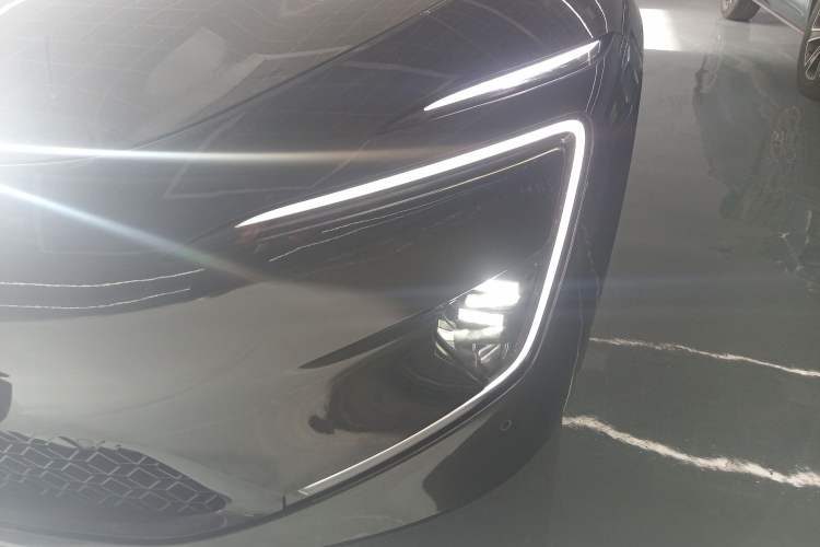 Used Avatr 12 2025 Max Extended-Range Edition
