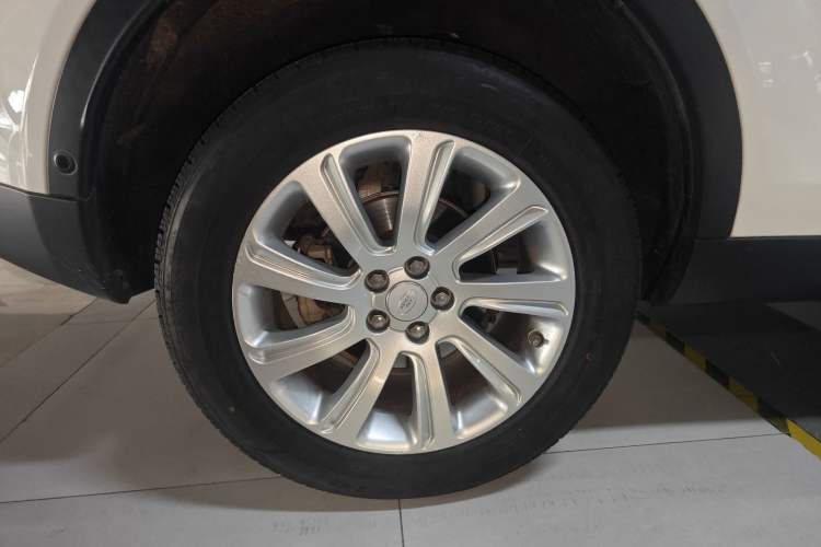 Used Land Rover Discovery Sport 2019 240 PS SE Version China VI Standard