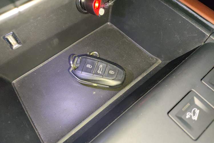 Used Citroen C5 AIRCROSS 2017 380THP Luxury Model