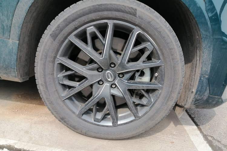 Used GAC Trumpchi ES9 2024 PHEV with 143 km Max
