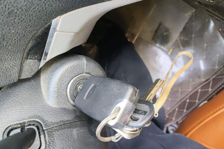 Used Geely Auto Classic Emgrand 2012 Sedan 1.5L Manual Chao Yue Model Vehicle Key