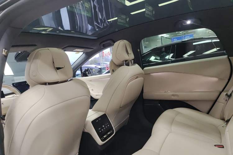 Used XPeng P7+ 2024 Long-Range Max
