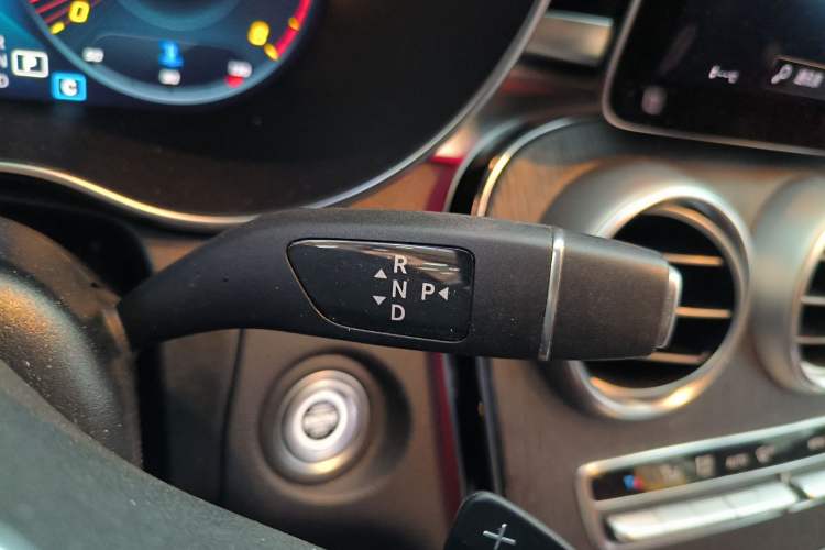 Used Mercedes-Benz GLC Coupe 2022 Refreshed GLC 300 4MATIC Coupe SUV
