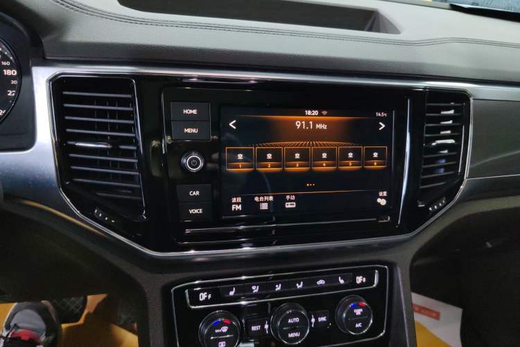 Used Volkswagen Teramont 2019 330TSI Two-Wheel-Drive Luxury Edition China VI Standard
