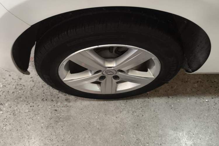 Used Volkswagen Golf 2018 1.6L Automatic Fashion Model