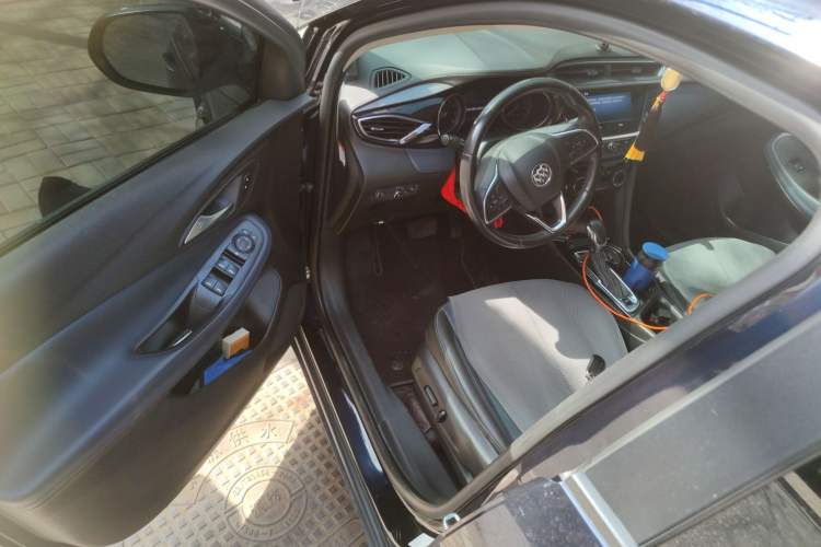 Used Buick Encore GX 2020 20T CVT Two-Wheel Drive Luxury Version
