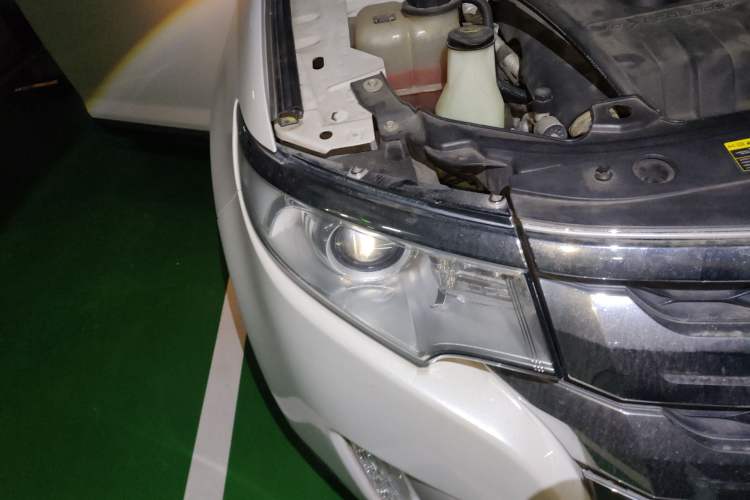 Used Ford Edge 2012 2.0T Elite Sunroof Edition Right Front Headlight