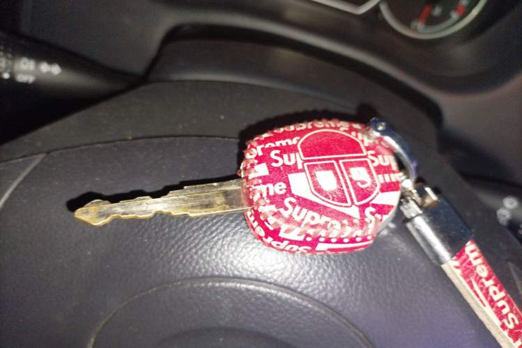 Used Suzuki Swift 2016 1.5L Automatic Fashionable Coolplay Edition