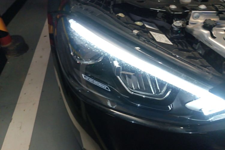 Used Mercedes-Benz C-Class 2025-Year Facelift C 260 L Right Front Headlight