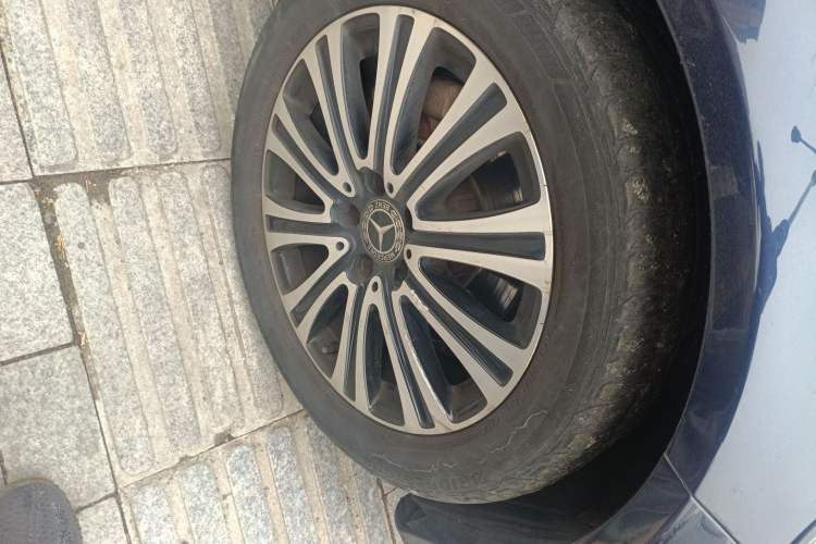 Used Mercedes-Benz C-Class 2017 Facelift C 200 L
