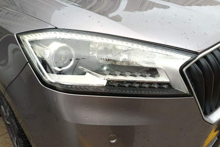 Used BORGWARD BX7 2016 28T Four-wheel Drive Luxury Edition 5 Seats
